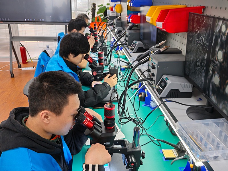 学员维修实训