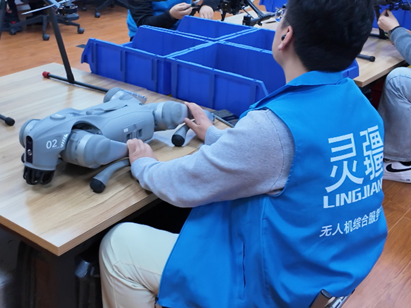 学员维修实训